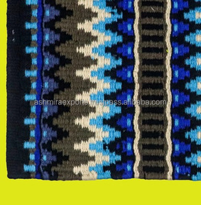 Manta de Silla de Montar Western ASHMIRA EQUESTRIAN de Alta Calidad, Forro de Lana Multicolor de Nueva Zelanda, Exterior de Piel de Visón - Product Image 2