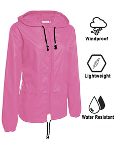 Chaqueta Impermeable de Senderismo para Mujer, Color Verde Oliva, con Capucha, Manga Larga, Corte Clásico, Cierre de Cremallera, Línea Brillante - Product Image 5