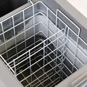 Frigorifero Portatile Termoelettrico da 55 Quarti per Auto, Refrigeratore per Bevande per Uso Veicolare - Product Image 6