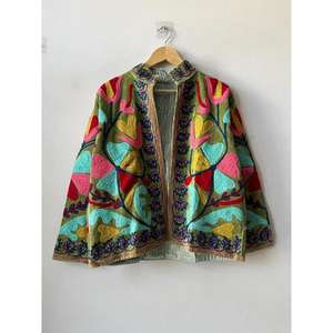 Chaqueta Corta de Algodón con Bordado Suzani, Estilo Boho, para Otoño, Regalo para Ella, Moda Artesanal - Product Image 1