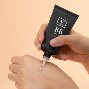 วิธีการแก้ปัญหาผิว Fau หลอด BB 50g ครีมทาแก้ฝ้าช่วยฟื้นฟูผิวทุกสภาพผิวใช้ตอนกลางวัน - Product Image 3