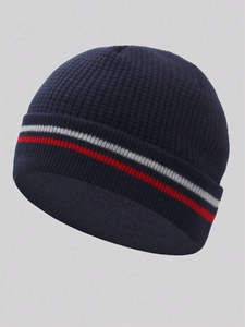 Bonnet en tricot bleu marine unisexe avec rayures rouges et blanches, bonnet d'hiver décontracté pour adultes 56-58 cm, en acrylique - Product Image 1