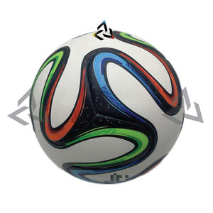 Ballon de football officiel du Brésil 2014, haut de gamme, en cuir sans couture, taille 5, logo personnalisé BRAZUCA - Product Image 2