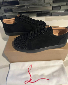 Mocassins en cuir de luxe de qualité supérieure avec rivets découpés, chaussures plates pour le sport en plein air, baskets de luxe pour hommes à semelle rouge - Product Image 1