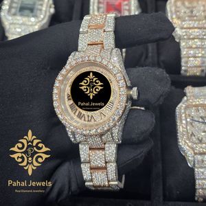 นาฬิกาเพชรหรูสำหรับผู้หญิง Pahal Jewels ตัวเรือนสแตนเลสขนาด 40 มม. ระบบอนาล็อก ควอตซ์ กระจกแซฟไฟร์ สายขนาด 18 มม. แสดงวันที่อัตโนมัติ ซ่อนวันที่ - Product Image 3