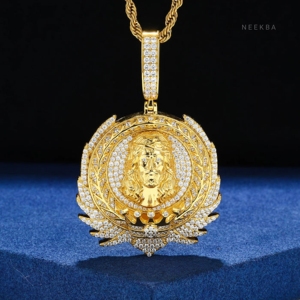 Colgante Medallón Laurel Halo Jesus Piece - Colgante de Moissanita de Plata de Ley 925, Colgante de Moissanita Jesús Hecho a Mano con Precisión - Product Image 4