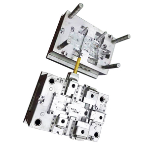 Molde de Inyección de Plástico Personalizado para la Fabricación de Piezas de Plástico de Precisión - Product Image 4