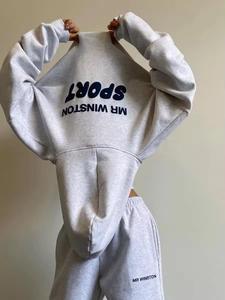 เสื้อฮู้ดดี้เวลเวทไชน์ ยูนิเซ็กส์ พรีเมียม เนื้อผ้าเรียบลื่น 100% คอตตอน ทรงโอเวอร์ไซส์ บ็อกซี่ เสื้อผ้าสำหรับฤดูหนาว - Product Image 1