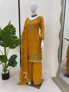 Premium femmes Georgette tissu brodé pakistanais Salwar Kameez costume ensemble mode avant Design pour fête vente fil - Product Image 2