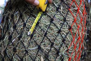 Horse hay Net and Bag for Feeding Multi-specification <b>Equestrian</b> Supplies Slow Feeding Bag PE Material hay Net Bag - Product Image 4