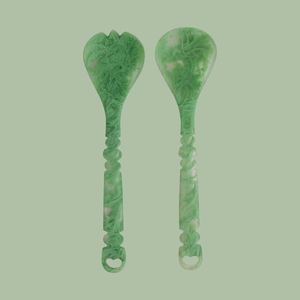 Ensemble d'ustensiles à salade en résine marbrée verte avec poignées sculptées, écologiques, compatibles lave-vaisselle, micro-ondes et four - Product Image 6
