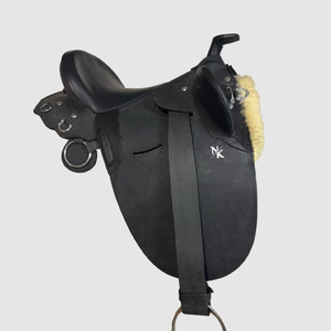 Selle d'équitation en cuir véritable et bois, confortable et durable, pour dressage, stock australien en gros, fournisseur export - Product Image 1
