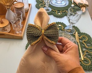 Anillos de Servilleta de Ganchillo Hechos a Mano de Primera Calidad con Diseño Artístico para Decoración de Mesa de Comedor, Bodas, Fiestas y Uso Doméstico - Product Image 1
