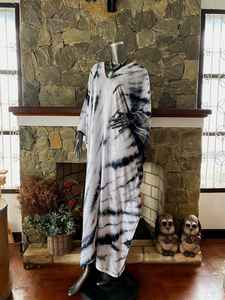 เดรสคาฟทันผ้าเรยอนย้อมสีแบบชิโบริ ไซส์พลัส คอวี สไตล์โบโฮ ทรงหลวมสำหรับผู้หญิง - Product Image 3