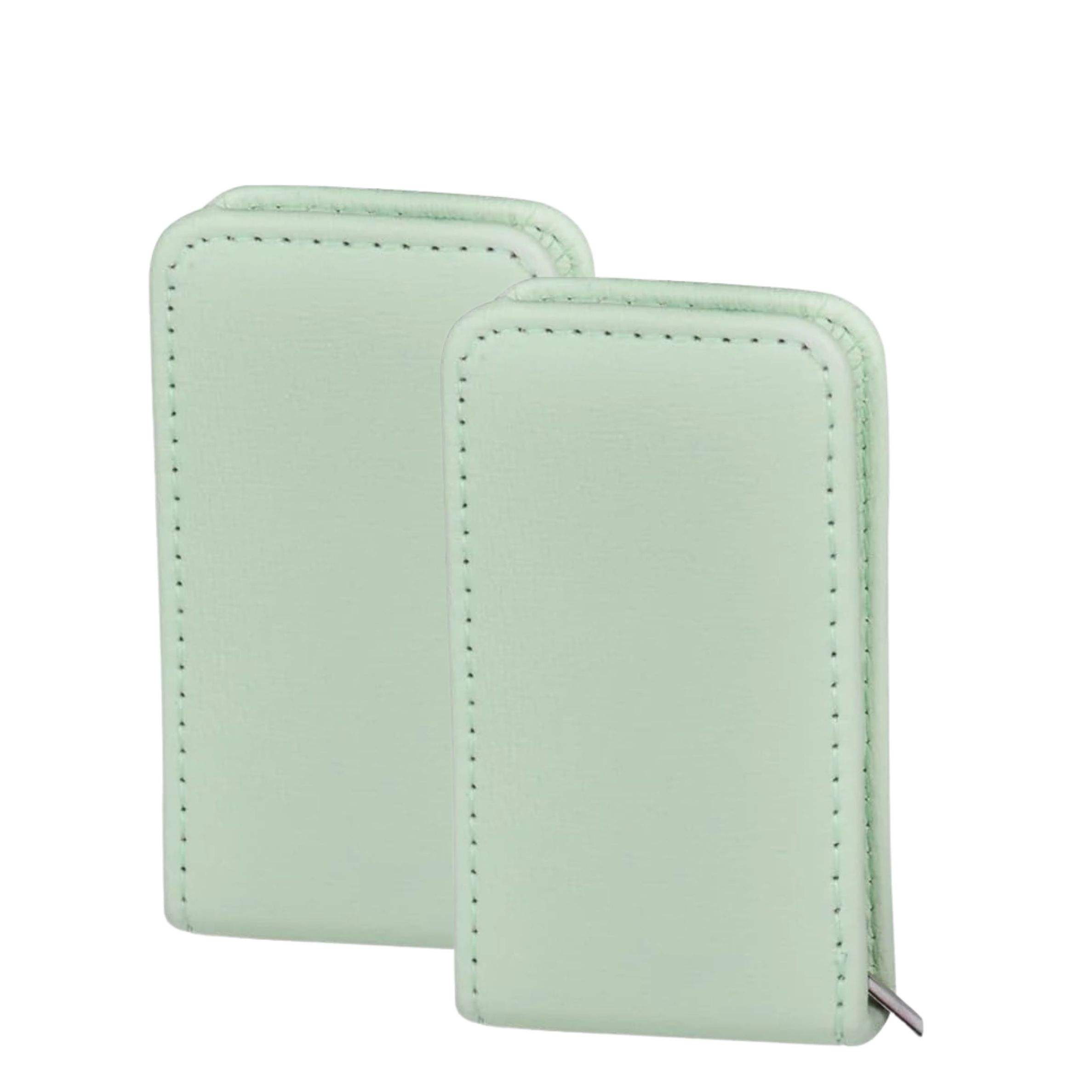 สีเขียวอ่อน