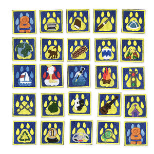 Petit patch brodé thermocollant en forme de lettres et de chiffres en forme de cœur, pour porte-clés, couvre-passeport, porte-cartes, sac, accessoire de mode, vente en gros - Product Image 5