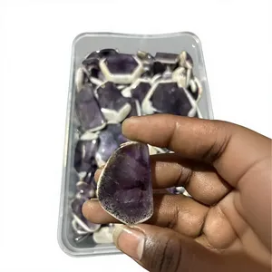 Cabujón de Amatista Natural 100% en Rodajas |   Piedra Preciosa de Cuarzo Morado de Tamaño Personalizado |   Trimurti Gems, Cristales Curativos al por Mayor - Product Image 1