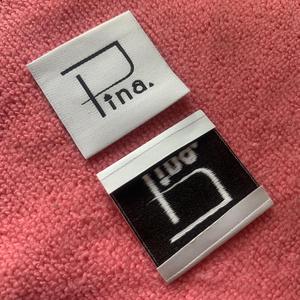 Étiquettes de col tissées recyclées écologiques de haute qualité en tissu damassé épais, pliables d'un côté, lavables, pour sacs de vêtements, découpées au laser - Product Image 4