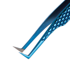 Pince à épiler pour pose d'extensions de cils en acier inoxydable – Outil essentiel pour extensions de cils classiques, volume et hybrides – Fournitures de beauté - Product Image 2