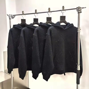 Sudaderas con capucha para hombre, gruesas, extragrandes, cómodas, elegantes, estilo urbano, con estampado puff y pedrería - Product Image 5