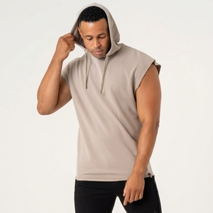 เสื้อกล้ามมีฮู้ดผู้ชายคุณภาพสูง สีเบจล้วน แบบถัก สไตล์ลำลอง - Product Image 4