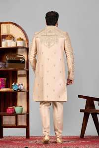 Sherwani Traditionnel pour Homme, Col Mandarin, Motif Multi-Panneaux sur le Devant, Infroissable, pour Mariage et Cérémonies, Qualité Premium, Toucher Divin - Product Image 5