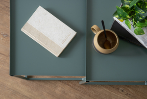 Mesas Auxiliares Minimalistas Apilables, Estructura de Acero Gris Mate, Bandeja Extraíble, Juego de Mesas Auxiliares para Apartamento, Sala de Estar, Salón - Product Image 4