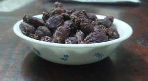 Cardamomo negro indio de primera calidad, secado al humo, Amomum Subulatum Roxb, para Kabsa y polvos de curry. - Product Image 2