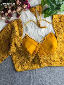 Colección de blusas listas para usar con cuello halter y estampado Ajrakh, de algodón, estilo indio de diseñador, proveedor de la India, moda femenina. - Product Image 4