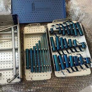 F.J. INTERNATIONAL FJI-0807 Sistema de Retracción Tubular para Cirugía de Columna Vertebral Mínimamente Invasiva, Acero Inoxidable, Ligero, Manual - Product Image 4