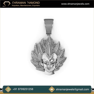 จี้เพชรโมอิสซาไนต์ดีไซน์การ์ตูนฮิปฮอปสุดเท่ห์ รูปหน้าโกคูไซย่า ชุบทองคำแท้ 10K สำหรับผู้ชาย เหมาะสำหรับงานปาร์ตี้ - Product Image 3