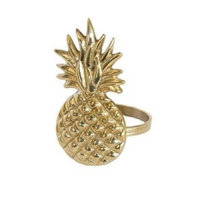 Porte-serviettes rond de luxe moderne en aluminium, design ananas, durable et écologique, pour hôtels et mariages - Product Image 2
