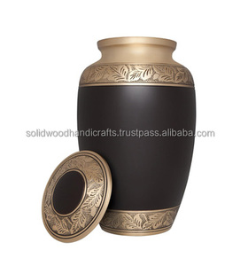 Urnas Funerarias Decorativas de Latón de Alta Calidad, Urnas Hechas a Mano para Hombres y Mujeres - Product Image 1