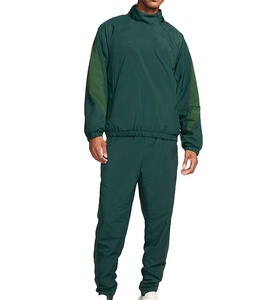 Ensemble de survêtement coupe-vent décontracté pour homme, imprimé sur mesure, en tissu extensible (Spandex/Coton/Fibre de Bambou) pour l'entraînement sportif - Product Image 1
