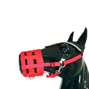 Muselière anti-morsure réglable pour chevaux, avec sangles, velcro et boucles - Product Image 2