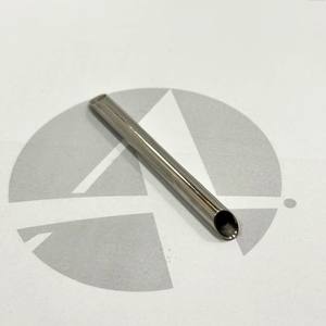 Tubo Receptor de Acero Inoxidable de Doble Cara para Perforaciones, 45 y 30 Grados, 77mm de Longitud, 5mm de Ancho, Herramienta para Perforaciones Corporales - Product Image 2