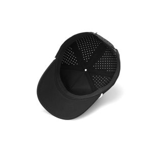 Gorra de Golf Transpirable de 5 Paneles, Estructurada, Ligera e Impermeable con Orificios Cortados con Láser para un Estilo de Vida Activo - Product Image 5