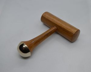 Varita Kansa de Madera Premium, Herramienta Ayurvédica para Masaje Facial y Lifting, Accesorio de Belleza Hecho a Mano a Precio Accesible - Product Image 5