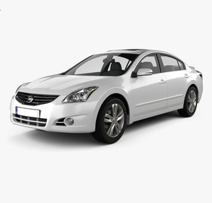 Nissan Altima, berline de luxe, top des ventes, avec transmission automatique, intérieur confortable et performances fluides - Product Image 3
