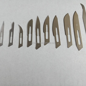 Medical Safety Cheap Price High Quality Sterile Disposable Surgical Cutting <b>Scalpel</b> <b>Blade</b> with Plastic Handle - Product Image 2