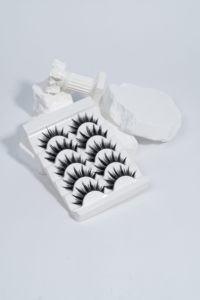 Tira completa de lujo hecha a mano para extensiones de pestañas postizas de 18mm y 0,15mm de espesor, 5 pares de pestañas personalizadas, maquillaje al por mayor - Product Image 3