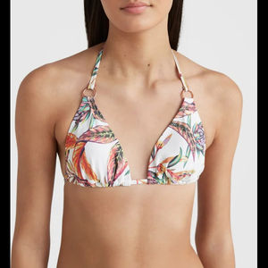 Ensemble de maillots de bain élégants pour femmes, tissu de haute qualité, bikini confortable sans bretelles, ensemble 2 pièces respirant et à séchage rapide, Pakistan - Product Image 5