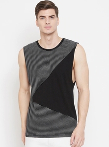Men's Geometric Pattern Knitted Sleeveless Tank Top O-Neck Color Blocked Casual Style - Product Image 3