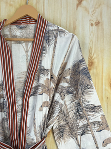 Bata Kimono de Algodón 100% Tejido con Estampado de Dibujos Animados para Mujer, Camisón de Verano Hecho a Mano ODM con Cuello en V, Cintura Elástica y Largo hasta la Rodilla - Product Image 2