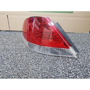 ไฟท้ายซ้ายมือสอง รุ่น 7 ซีรีส์ หมายเลขอะไหล่ 693851509 - Product Image 1