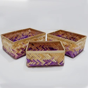 Este conjunto de cestas de lavandería rectangulares de bambú, rústicas y ecológicas, hechas en Vietnam, tejidas a mano, multifuncionales y utilizadas para o - Product Image 1