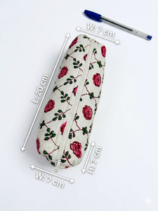 Estuche de Lápices Acolchado de Algodón con Diseño Floral Rosa |   Estuche para Papelería con Estampado a Mano, Bolsa de Maquillaje Hecha a Mano, Caja Protectora de Cosméticos de Alta Calidad - Product Image 3