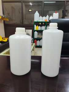 Botellas de Plástico HDPE de Alta Demanda para Uso Químico e Industrial, y para Almacenamiento y Empaquetado de Líquidos en Grandes Cantidades - Product Image 6