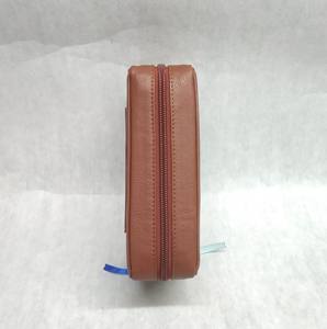 Funda de Cuero para Biblia con Bolsillo Transparente para Fotos, Cierre de Cremallera y Botón, Resistente a Daños, Precio al por Mayor - Product Image 4