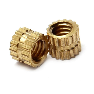 Écrous d'expansion inversée en laiton pour composants en plastique et connexions filetées sécurisées - Product Image 4